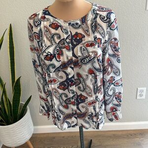 Ann Taylor Petite size LP. Long sleeve lightweight blouse